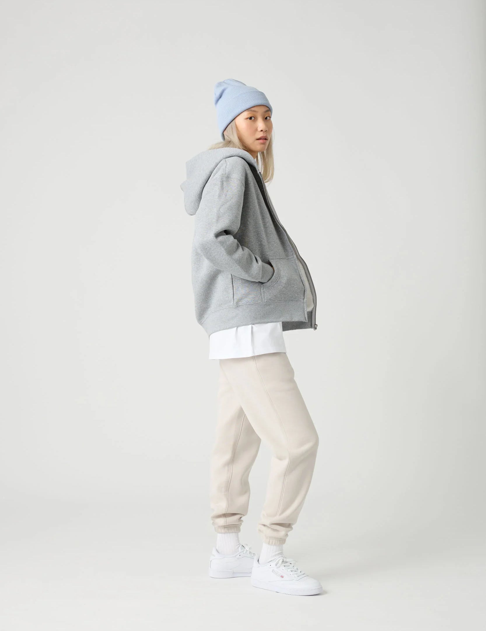 4162_GREY_MARLE_MODEL.jpg